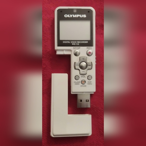 Olympus WS-110 WMA Digital Voice Recorder 256 MB Memory w/ USB Plug Pocket Sized - Picture 2 of 5